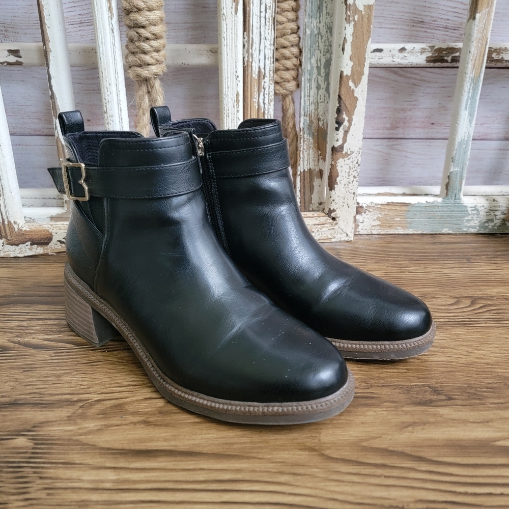 Dr. Scholl's Retrospect Black Ankle Boots with Buckle